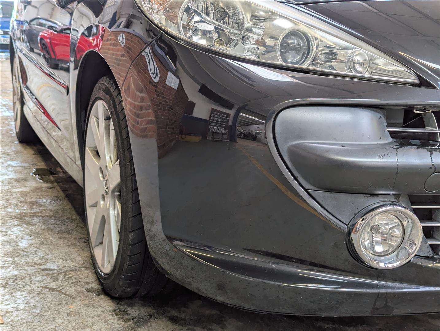 <p>2009 PEUGEOT 207 GT CC</p>