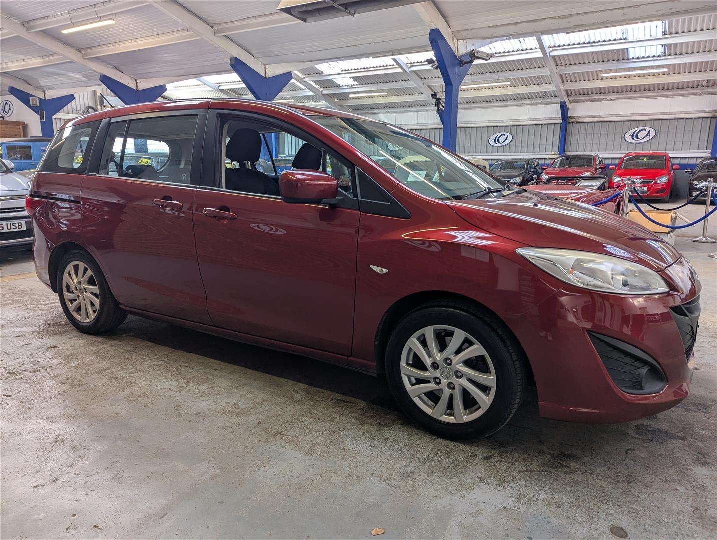 <p>2011 MAZDA 5 TS</p>