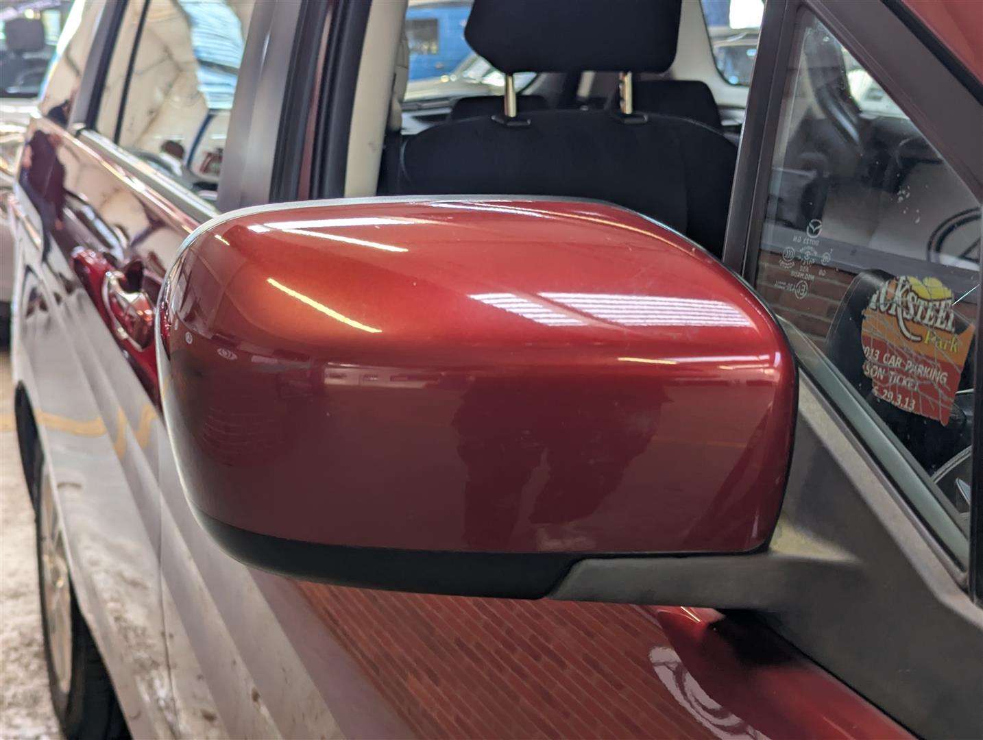 <p>2011 MAZDA 5 TS</p>