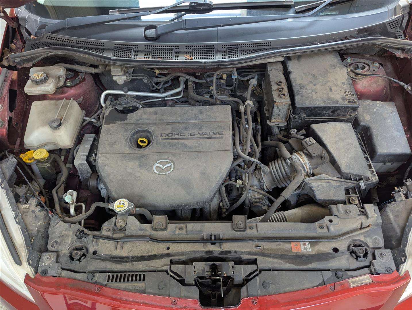 <p>2011 MAZDA 5 TS</p>