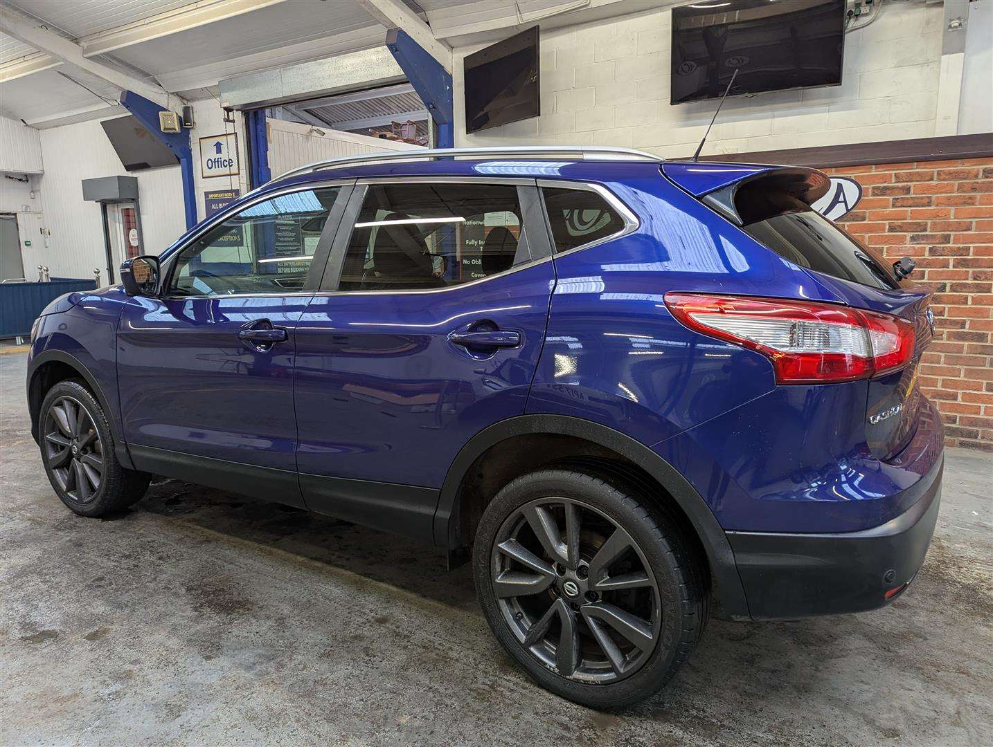 <p>2015 NISSAN QASHQAI TEKNA DCI</p>