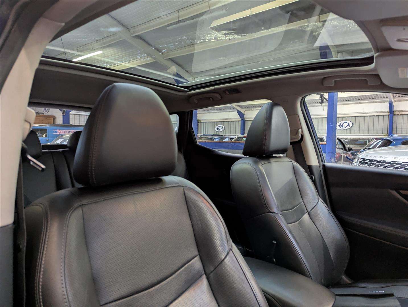 <p>2015 NISSAN QASHQAI TEKNA DCI</p>
