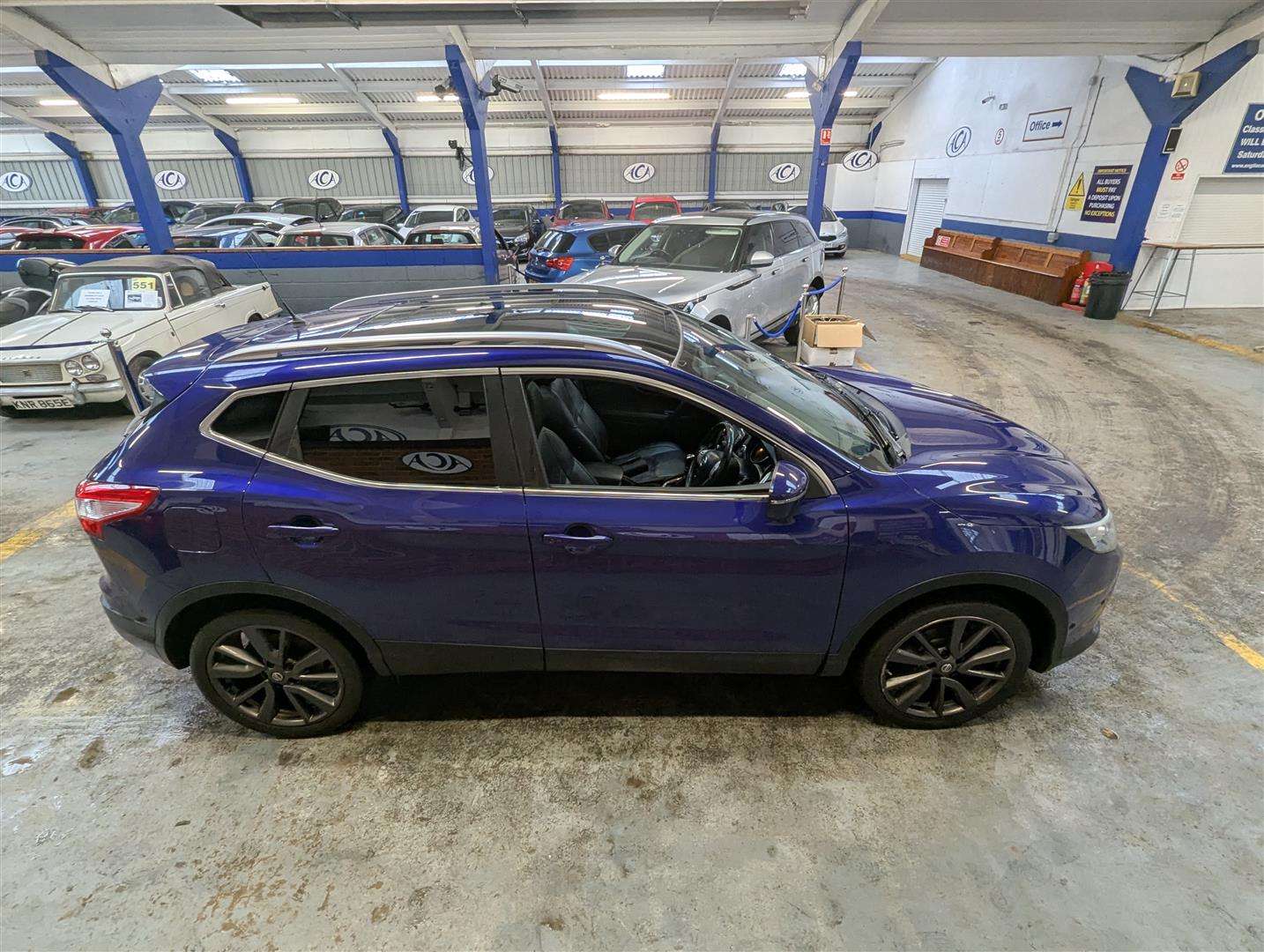<p>2015 NISSAN QASHQAI TEKNA DCI</p>