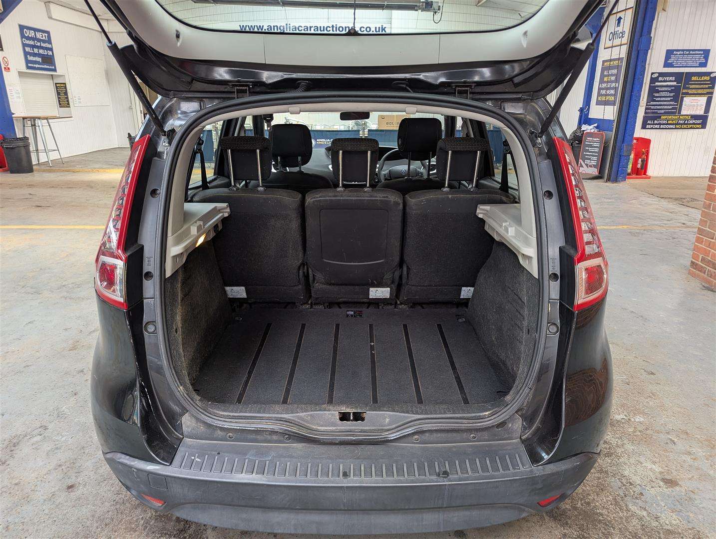 <p>2010 RENAULT SCENIC DYNAMIQUE VVT</p>