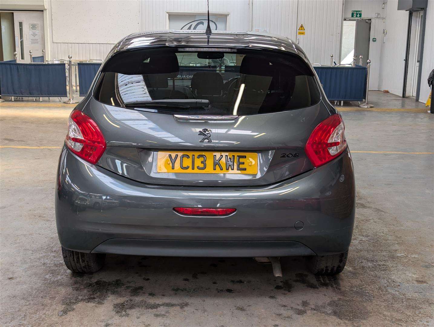 <p>2013 PEUGEOT 208 ALLURE E-HDI S-A</p>