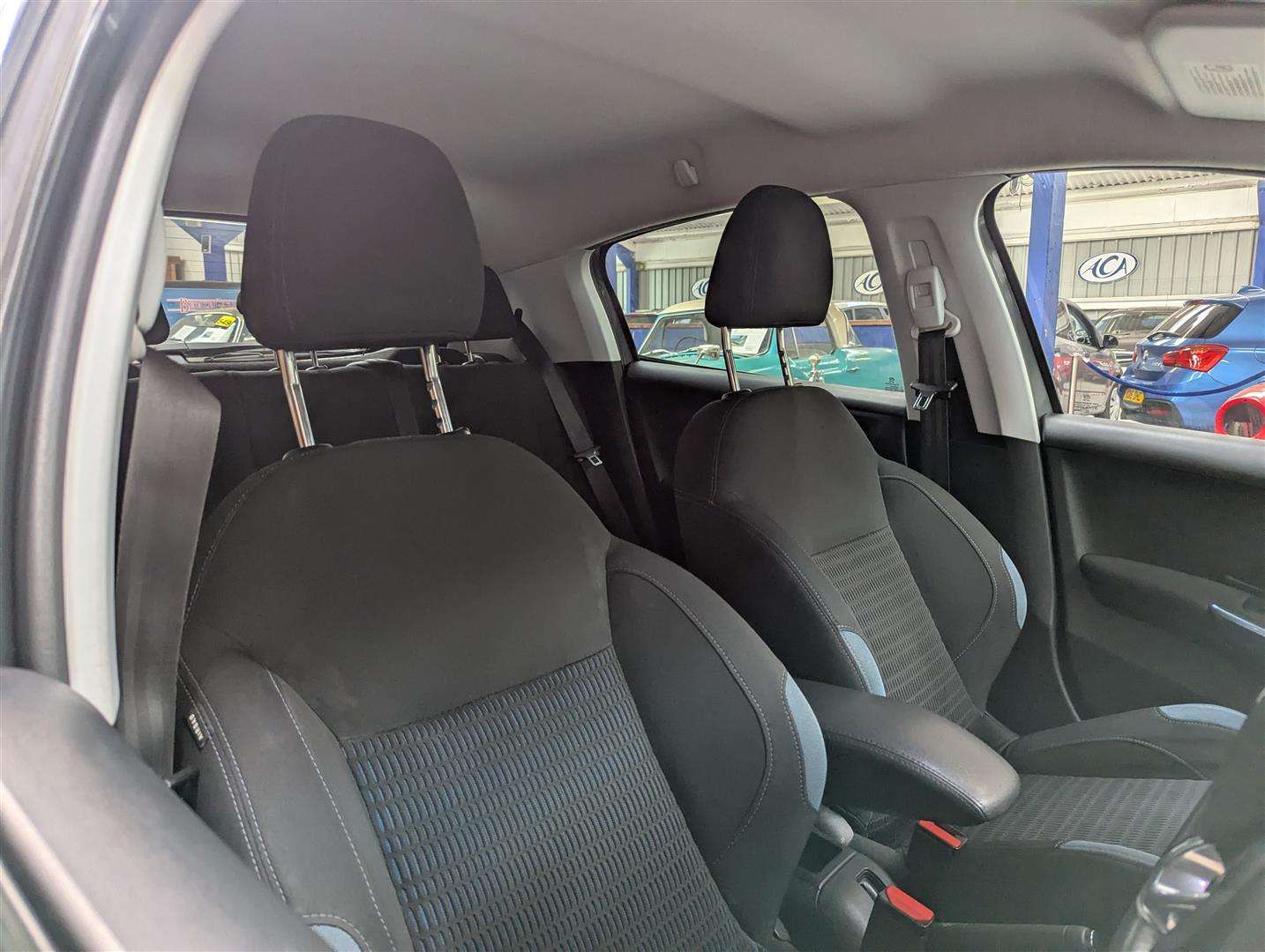 <p>2013 PEUGEOT 208 ALLURE E-HDI S-A</p>