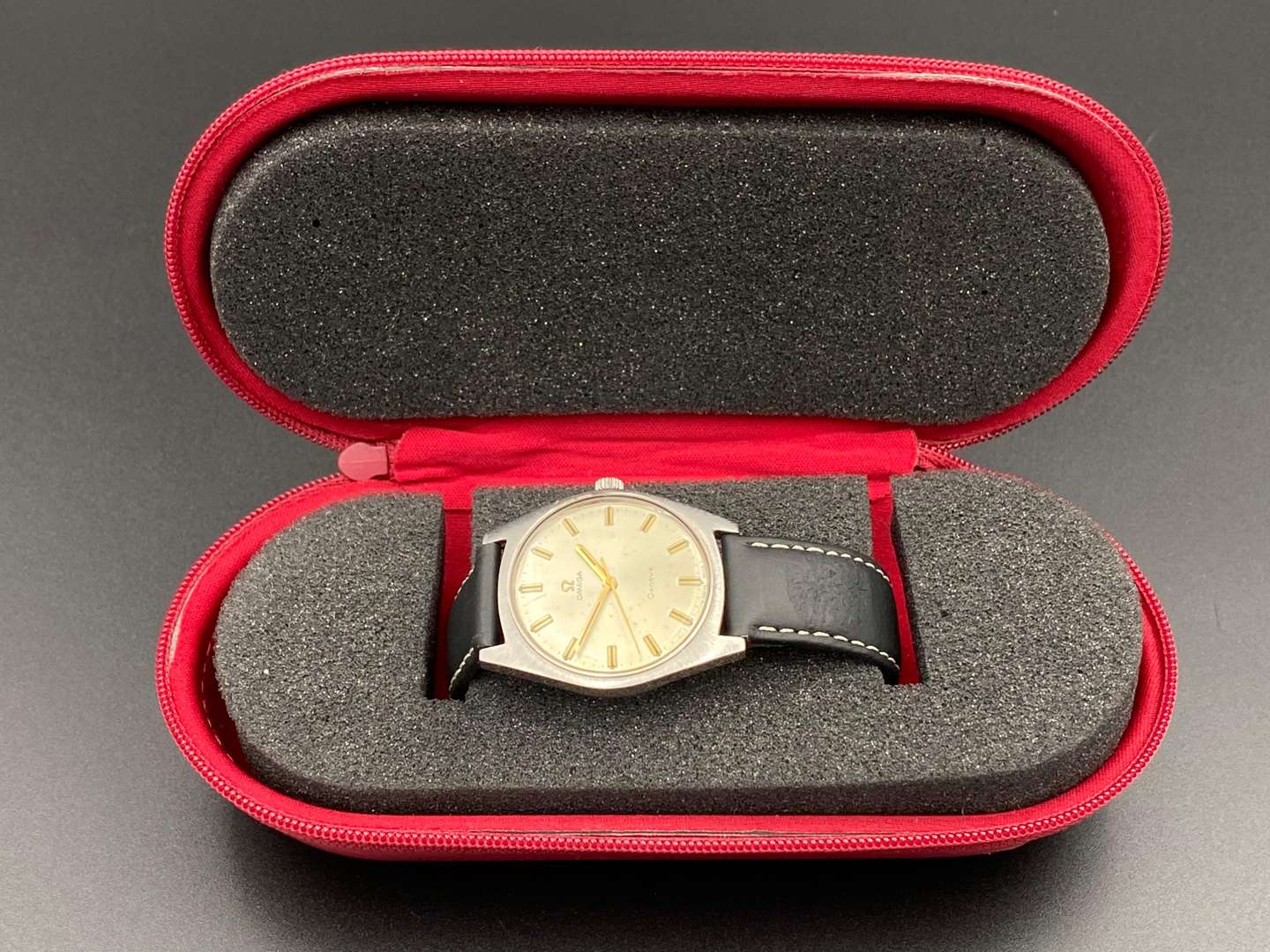 <p>OMEGA, Geneve, stainless steel center seconds wristwatch</p>