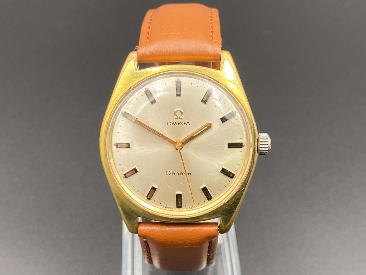 <p>OMEGA, Geneve gold plated centre seconds wristwatch</p>