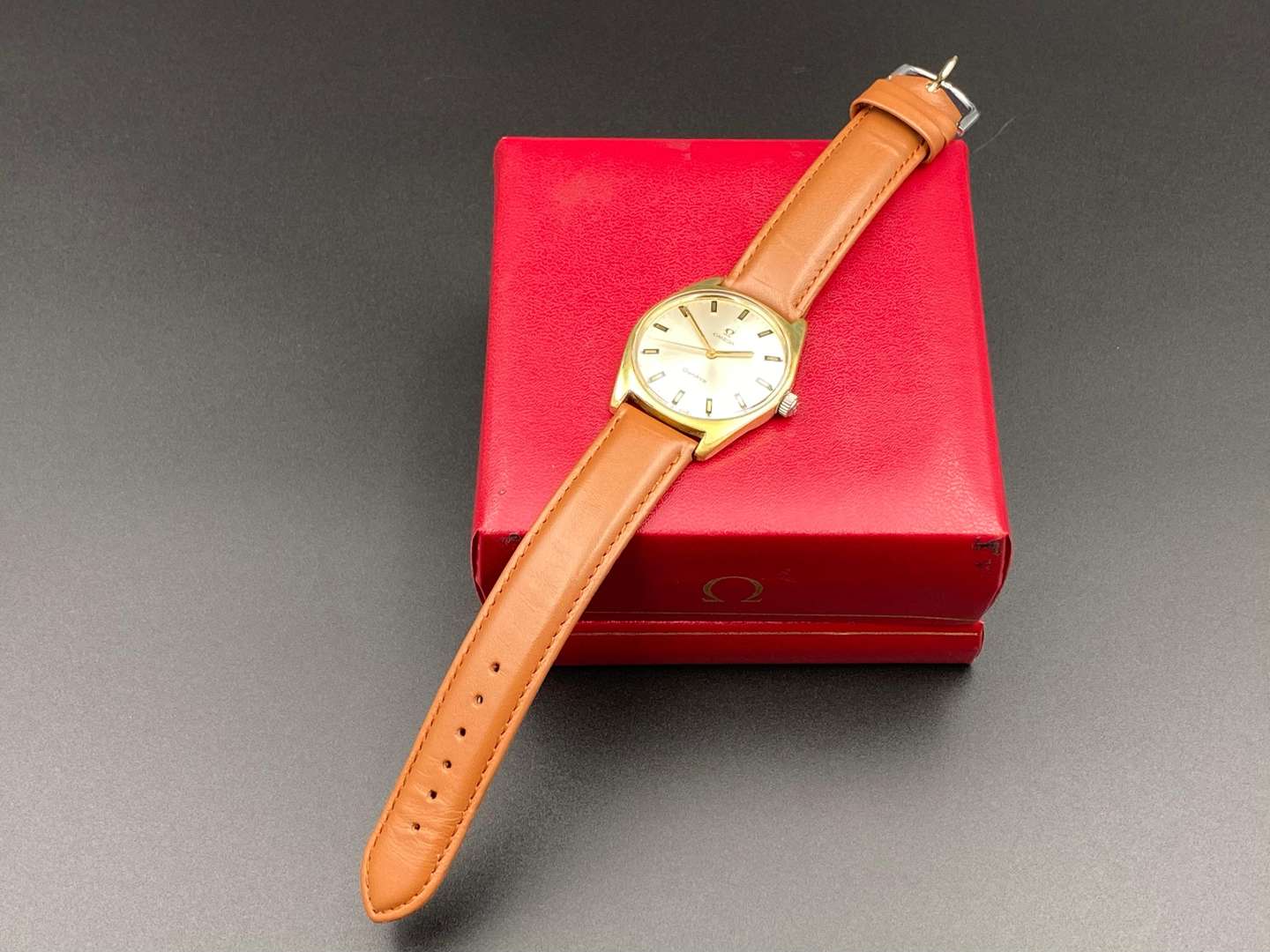 <p>OMEGA, Geneve gold plated centre seconds wristwatch</p>
