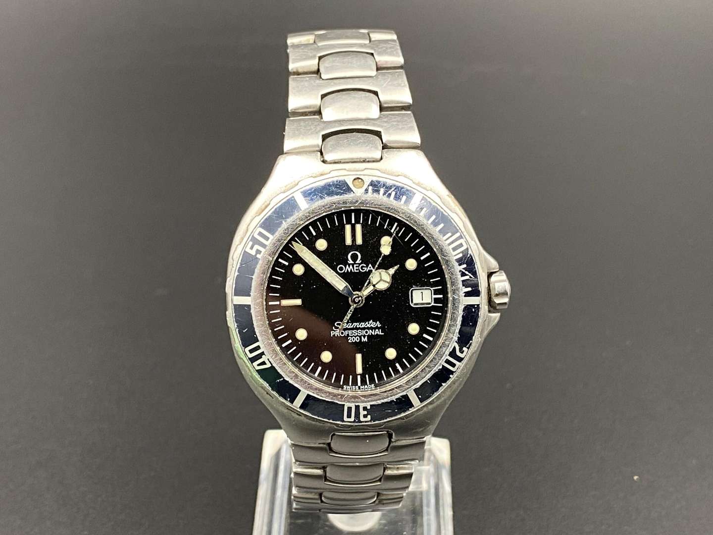 <p>OMEGA, Seamaster, Professional 200M stainless steel quartz wristwatch</p>