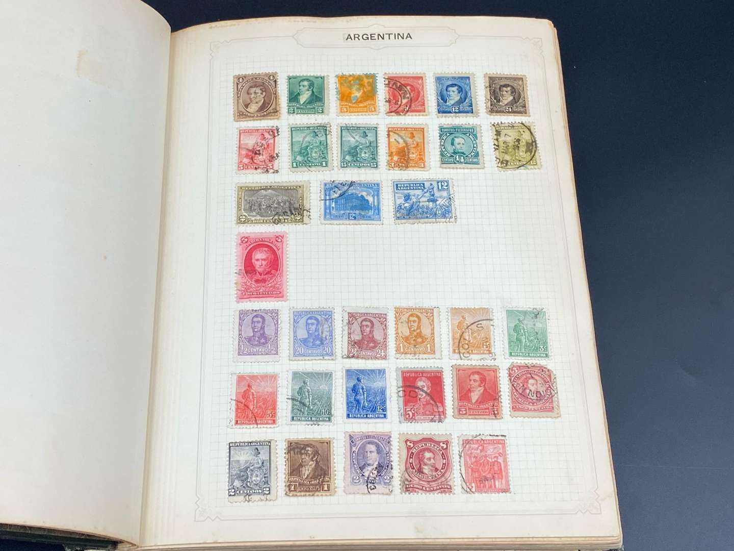 <p>SIMPLEX BLANK STAMP ALBUM, late 19th and early 20th century international stamp album and contents,</p>