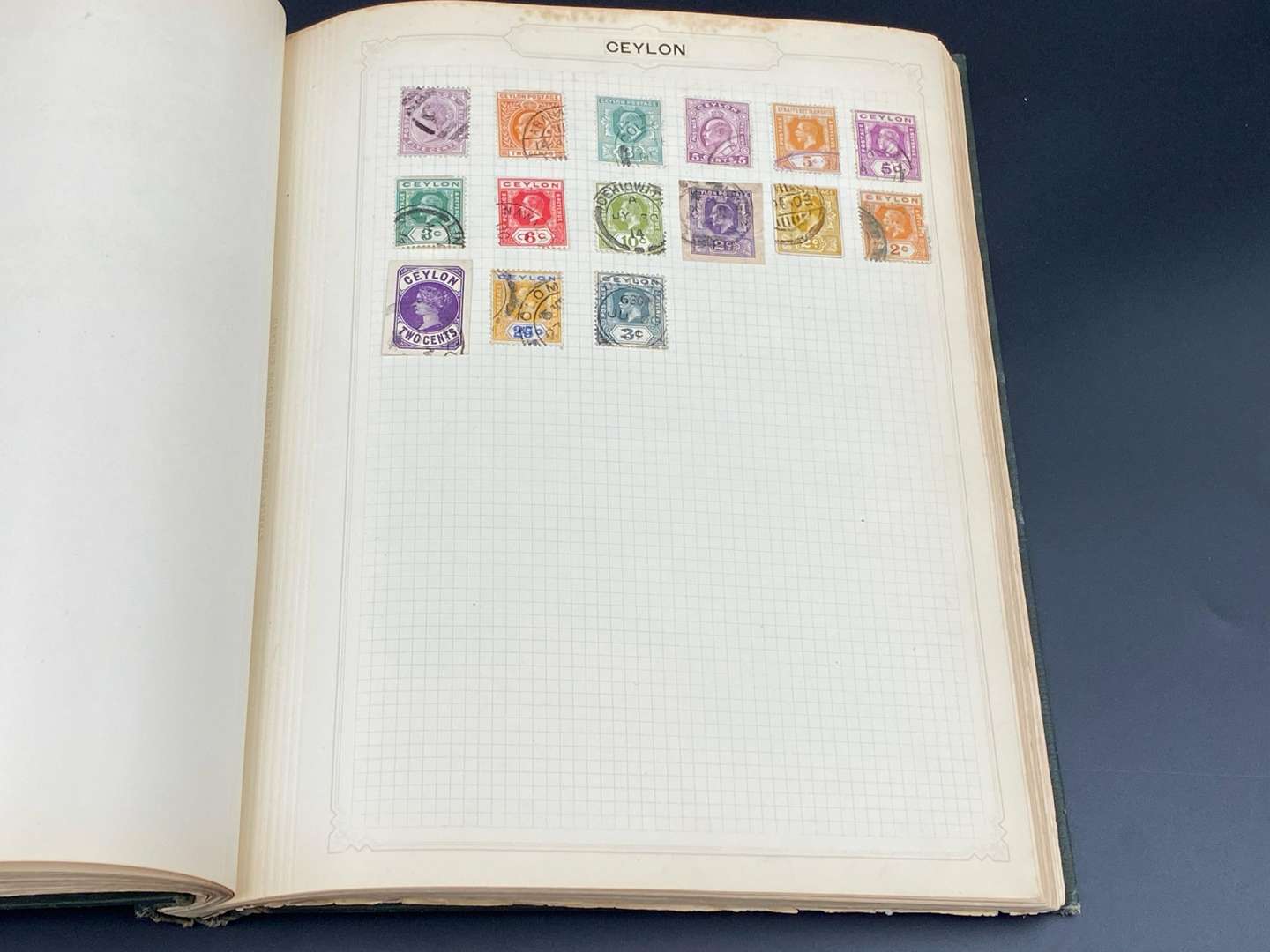 <p>SIMPLEX BLANK STAMP ALBUM, late 19th and early 20th century international stamp album and contents,</p>