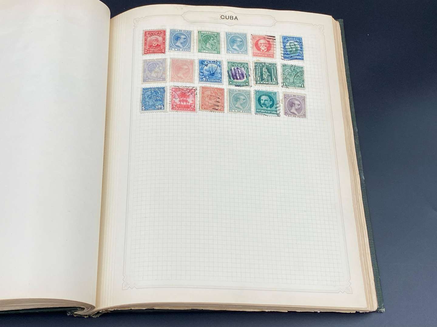 <p>SIMPLEX BLANK STAMP ALBUM, late 19th and early 20th century international stamp album and contents,</p>