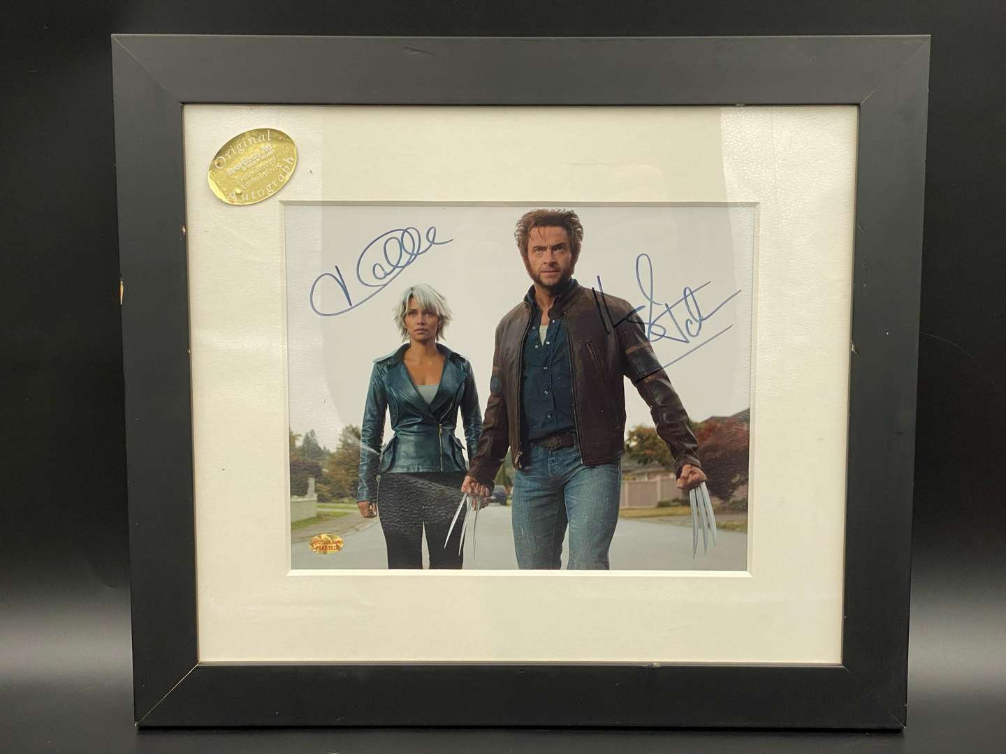 <p>SPORTIZUS, “X-MEN: THE LAST STAND”,SIGNED AND FRAMED PHOTOGRAPH</p>