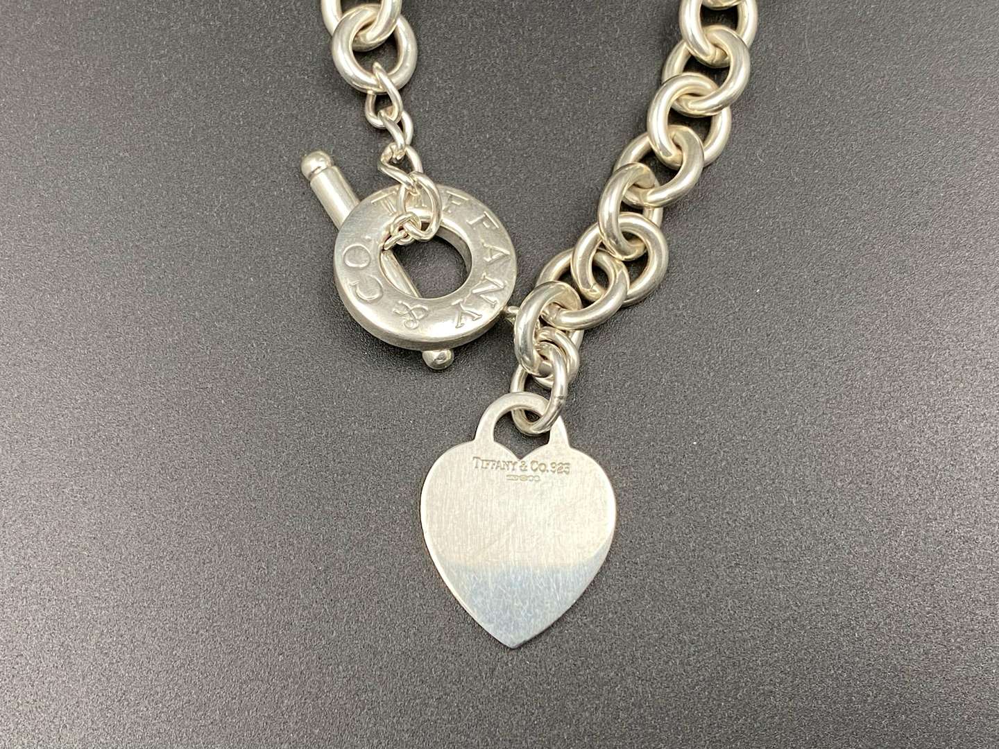 <p>TIFFANY & CO, .925 “RETURN TO TIFFANY” series necklace,</p>