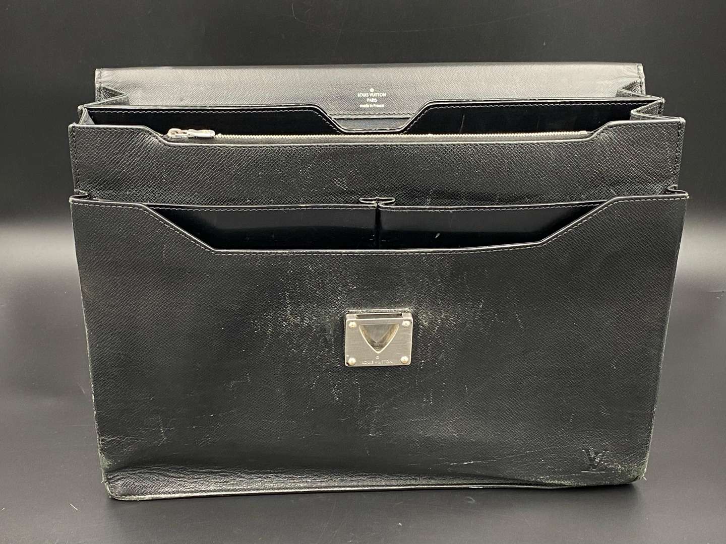 <p>LOUIS VUITTON. a black leather and brushed metal finish briefcase.</p>