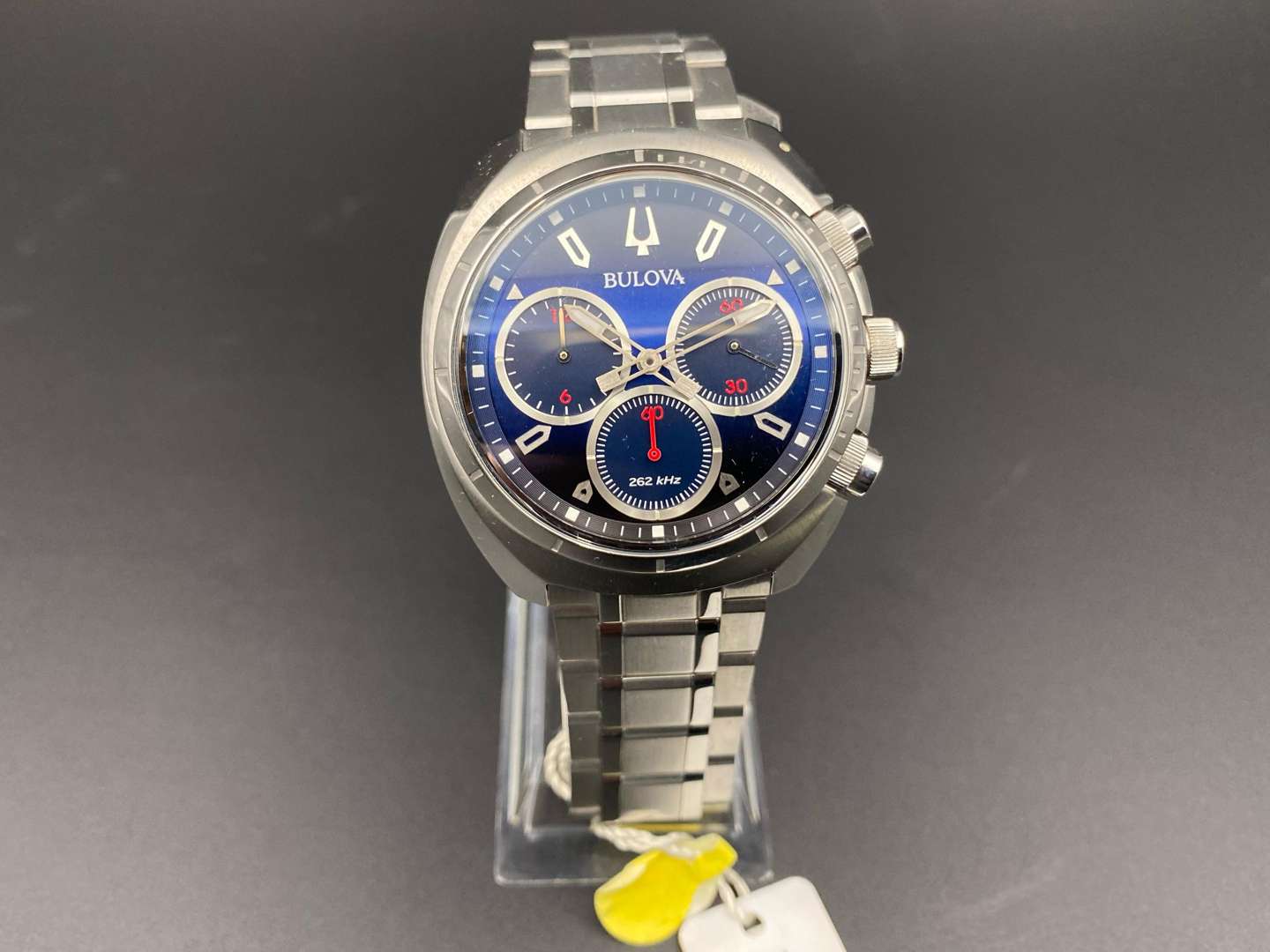 <p>BULOVA, CURV, a stainless steel, 262 kHz, electronic chronograph wristwatch, 96A185, 19923588, C877925</p>