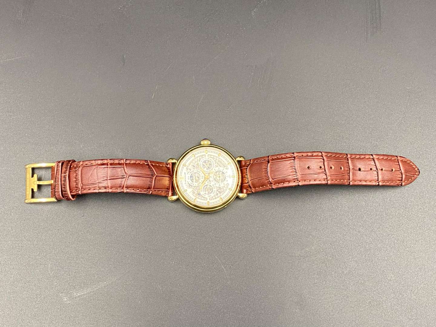 <p>THOMAS EARNSHAW, gold plated automatic calendar wristwatch, 8043</p>