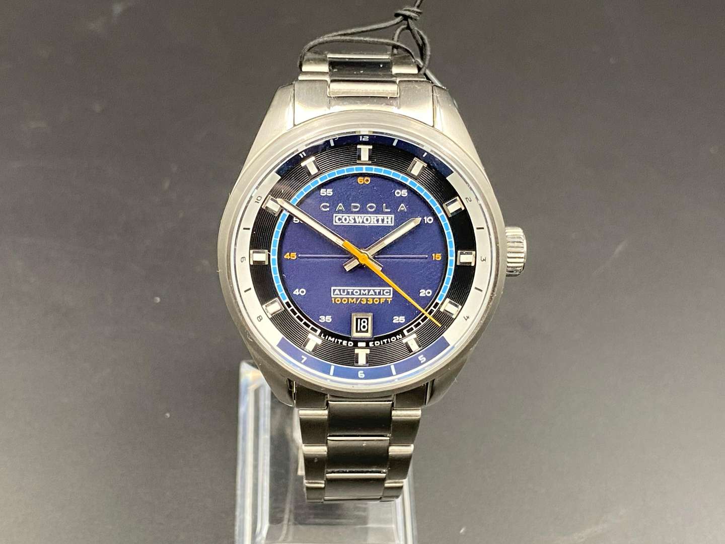 <p>CADOLA, &nbsp;COSWORTH, a stainless steel, automatic, centre seconds, calendar wristwatch, 037/125, CD-1025,</p>