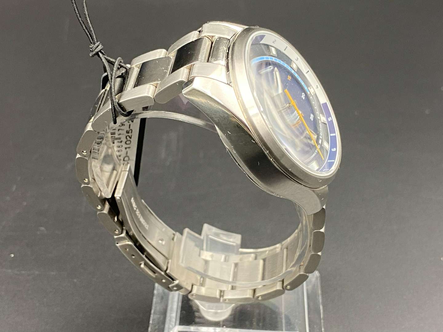 <p>CADOLA, &nbsp;COSWORTH, a stainless steel, automatic, centre seconds, calendar wristwatch, 037/125, CD-1025,</p>
