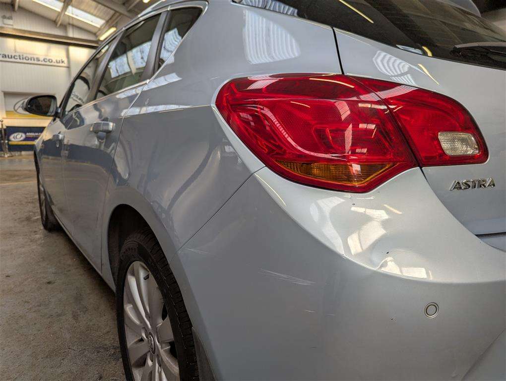 <p>2014 VAUXHALL ASTRA TECH LINE CDTI ECOF</p>