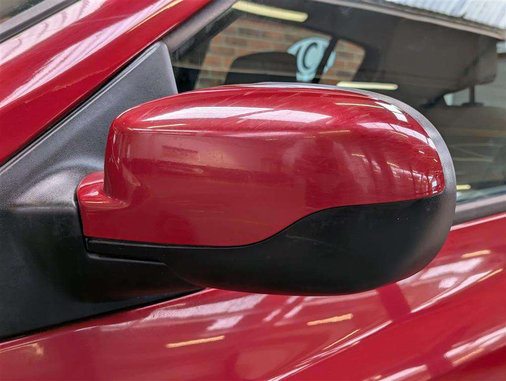 <p>2010 RENAULT CLIO INITIALE T-TOM VVT AUTO</p>