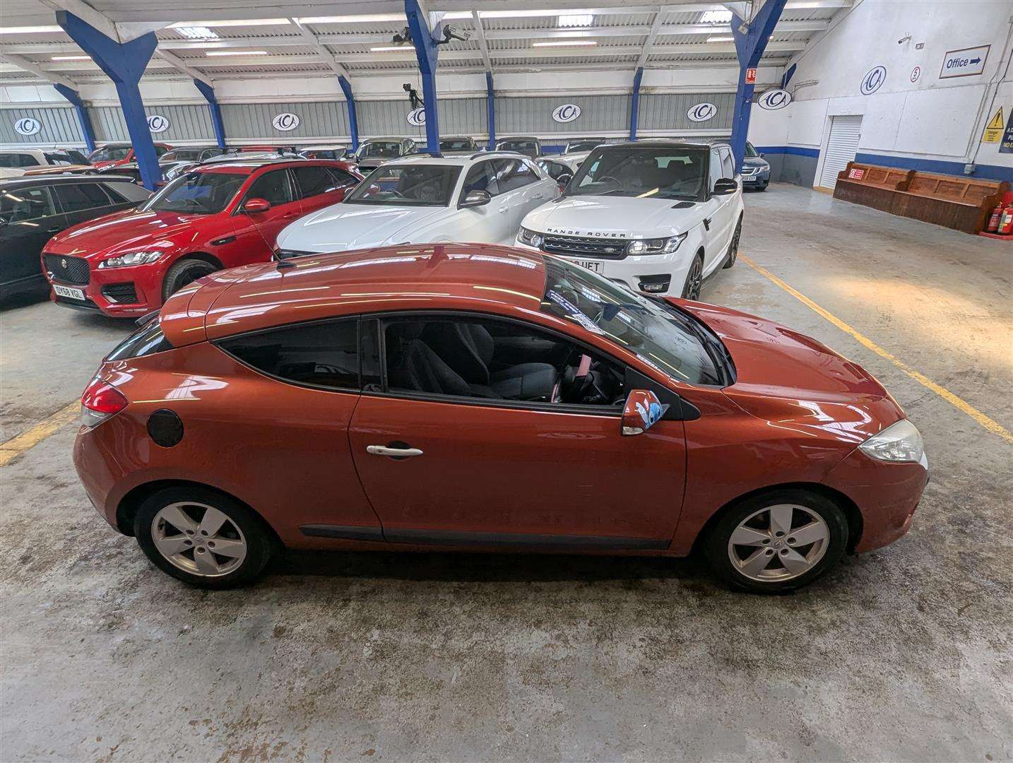<p>2010 RENAULT MEGANE DYNAMIQUE TTOM DCI</p>