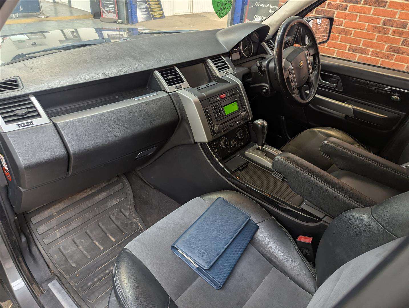 <p>2008 LAND ROVER RANGE ROVER SP HST TDV8 A</p>