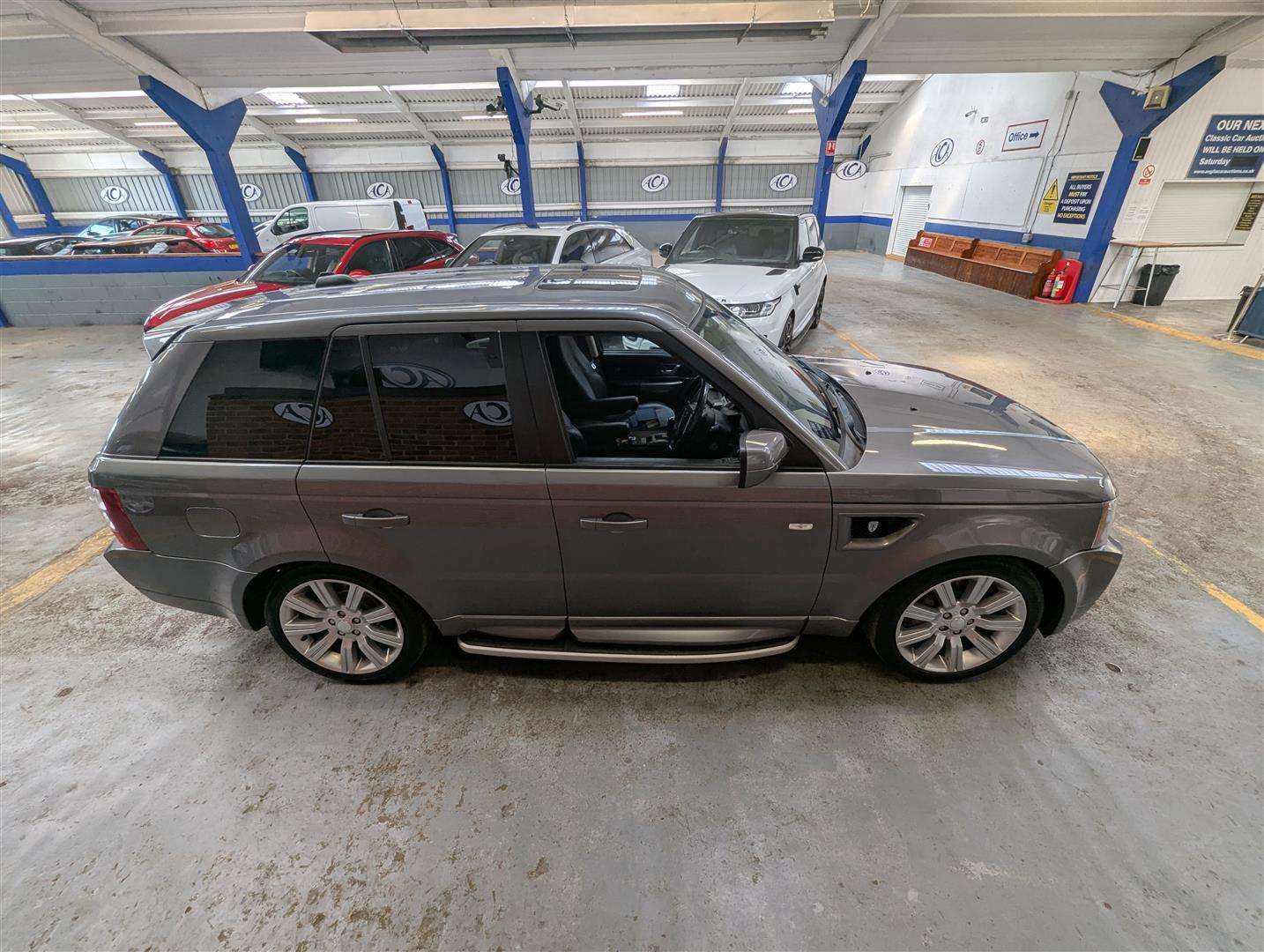 <p>2008 LAND ROVER RANGE ROVER SP HST TDV8 A</p>