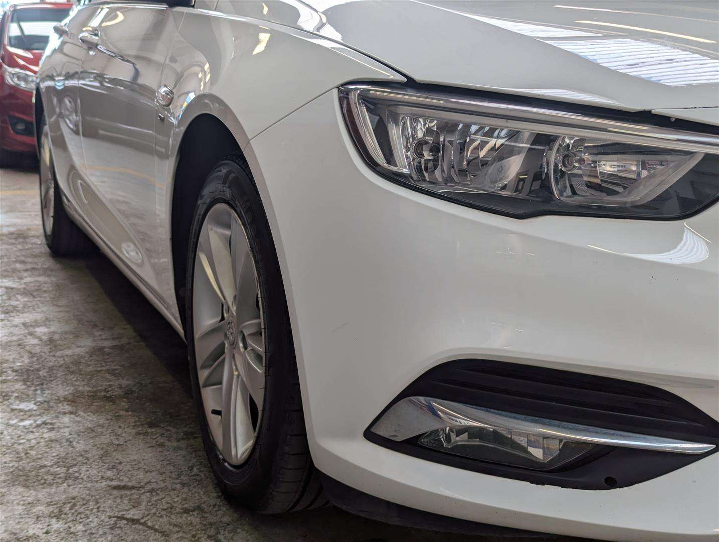 <p>2018 VAUXHALL INSIGNIA SRI NAV ECOTEC D</p>