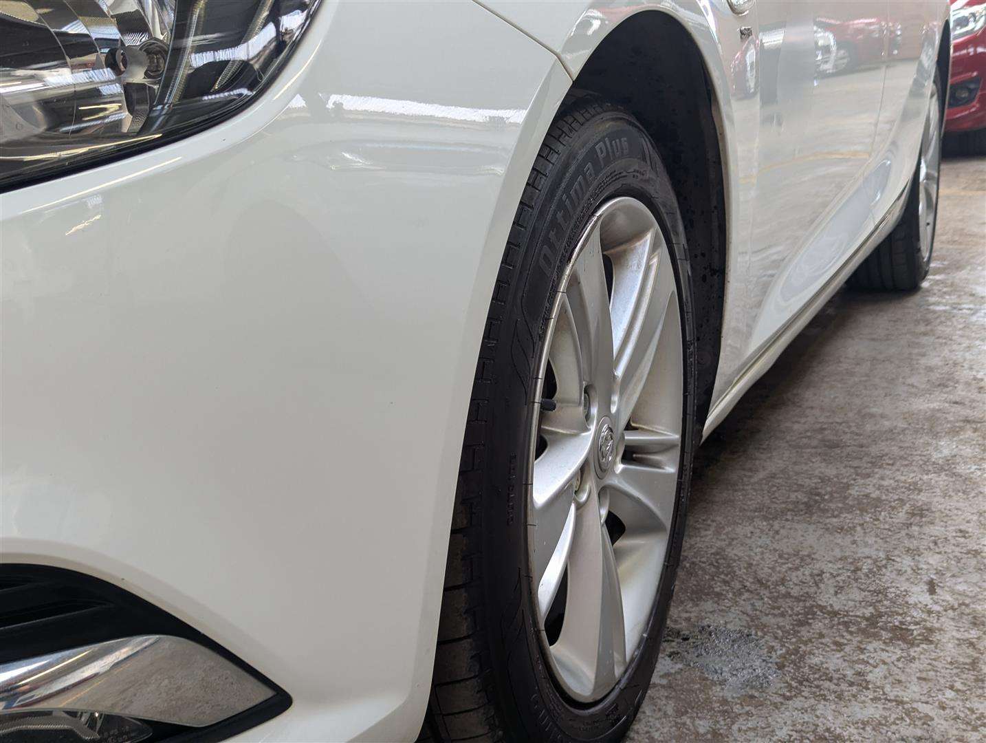 <p>2018 VAUXHALL INSIGNIA SRI NAV ECOTEC D</p>