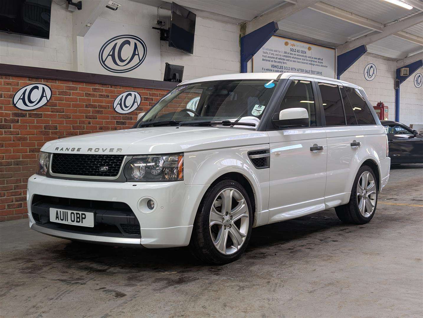 <p>2011 LAND ROVER RANGE ROVER SP HSE TDV6 AUTO</p>