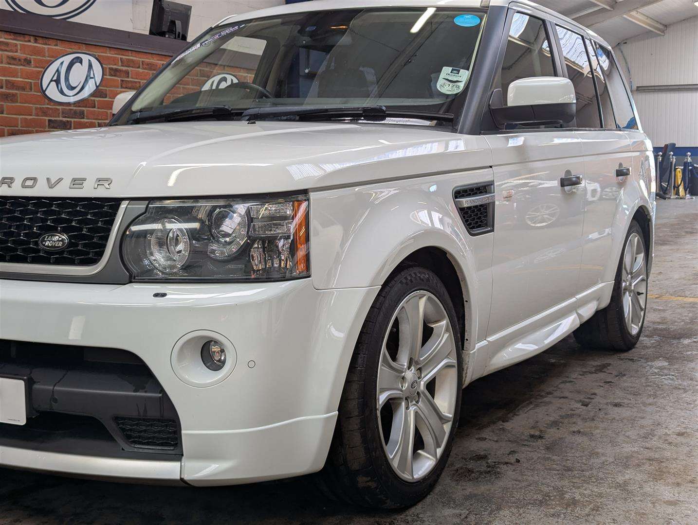 <p>2011 LAND ROVER RANGE ROVER SP HSE TDV6 AUTO</p>