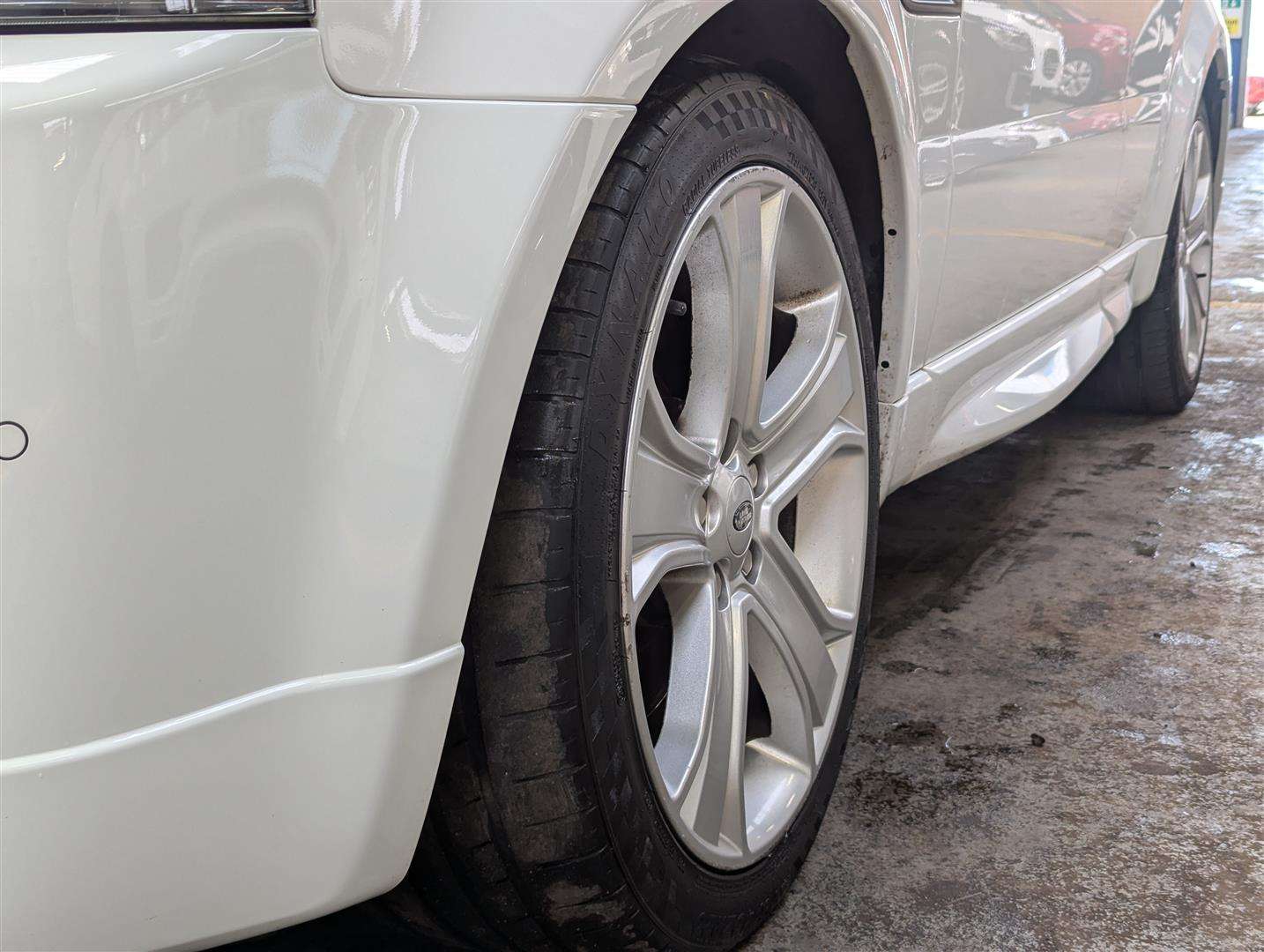 <p>2011 LAND ROVER RANGE ROVER SP HSE TDV6 AUTO</p>