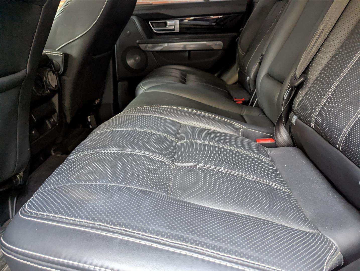 <p>2011 LAND ROVER RANGE ROVER SP HSE TDV6 AUTO</p>