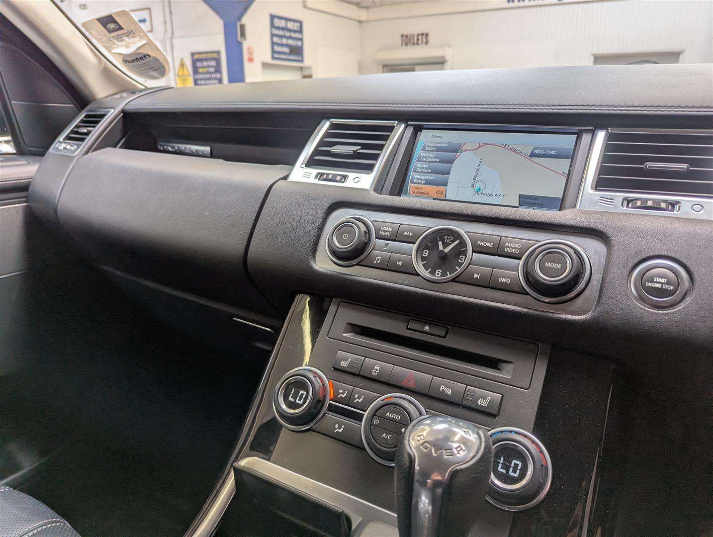 <p>2011 LAND ROVER RANGE ROVER SP HSE TDV6 AUTO</p>