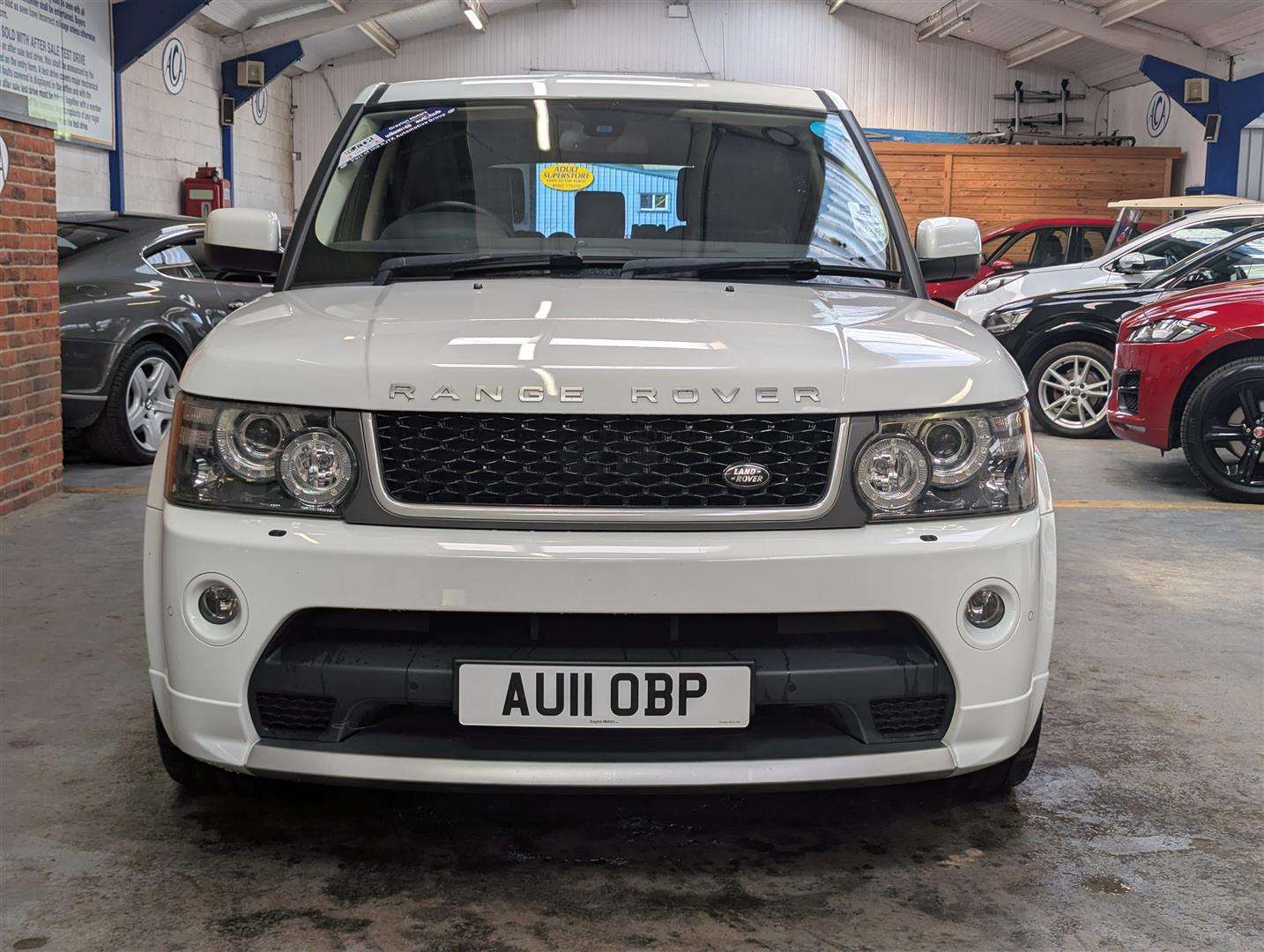 <p>2011 LAND ROVER RANGE ROVER SP HSE TDV6 AUTO</p>