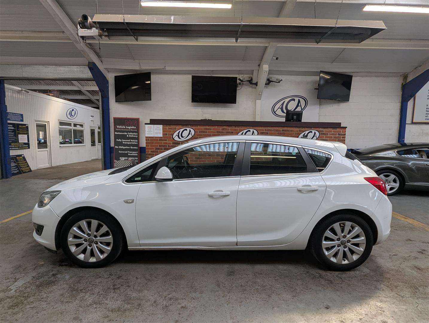 <p>2014 VAUXHALL ASTRA TECH LINE CDTI ECOF</p>
