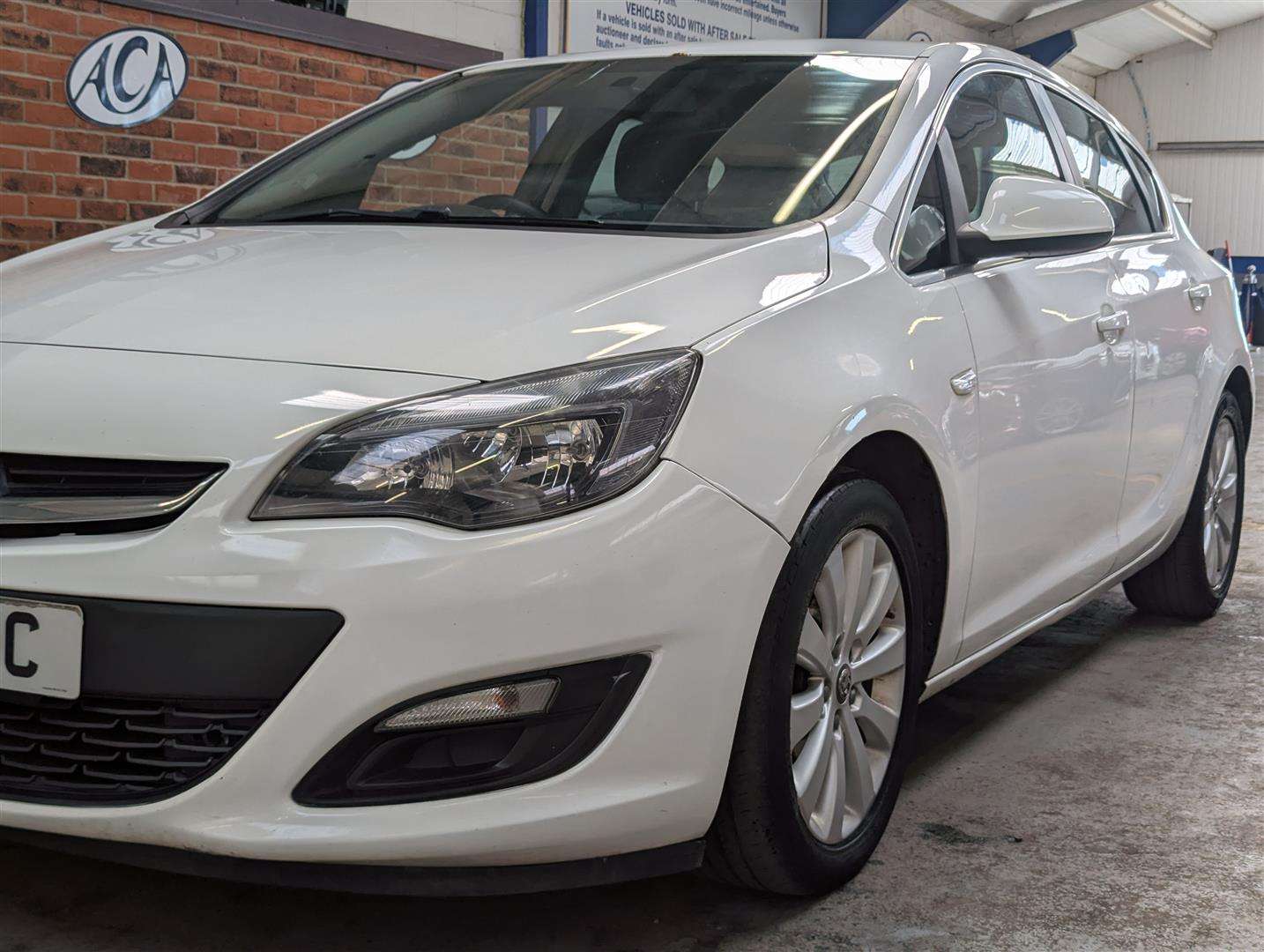 <p>2014 VAUXHALL ASTRA TECH LINE CDTI ECOF</p>