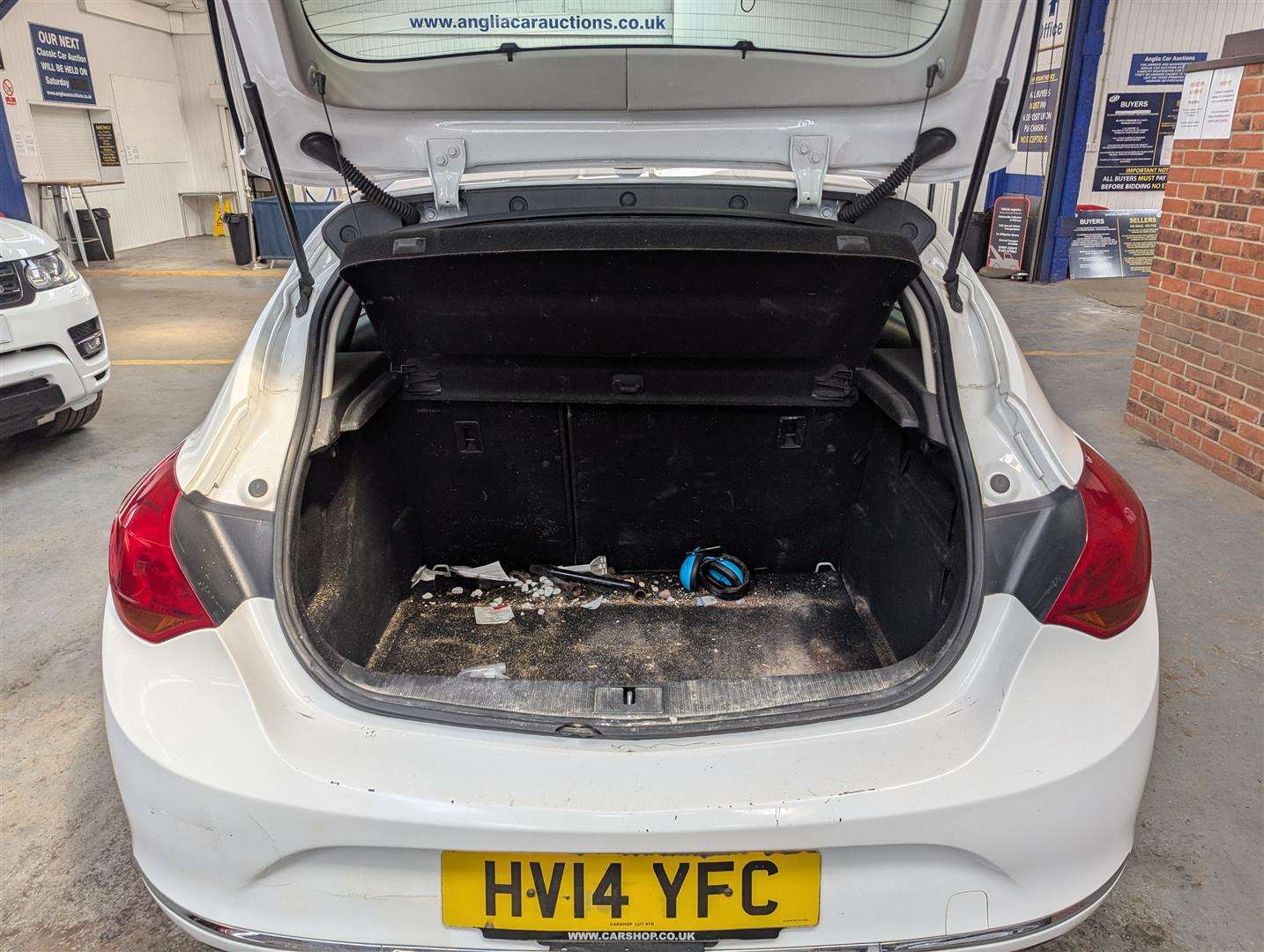 <p>2014 VAUXHALL ASTRA TECH LINE CDTI ECOF</p>