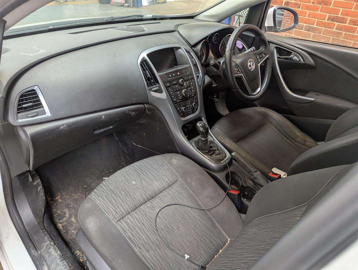 <p>2014 VAUXHALL ASTRA TECH LINE CDTI ECOF</p>