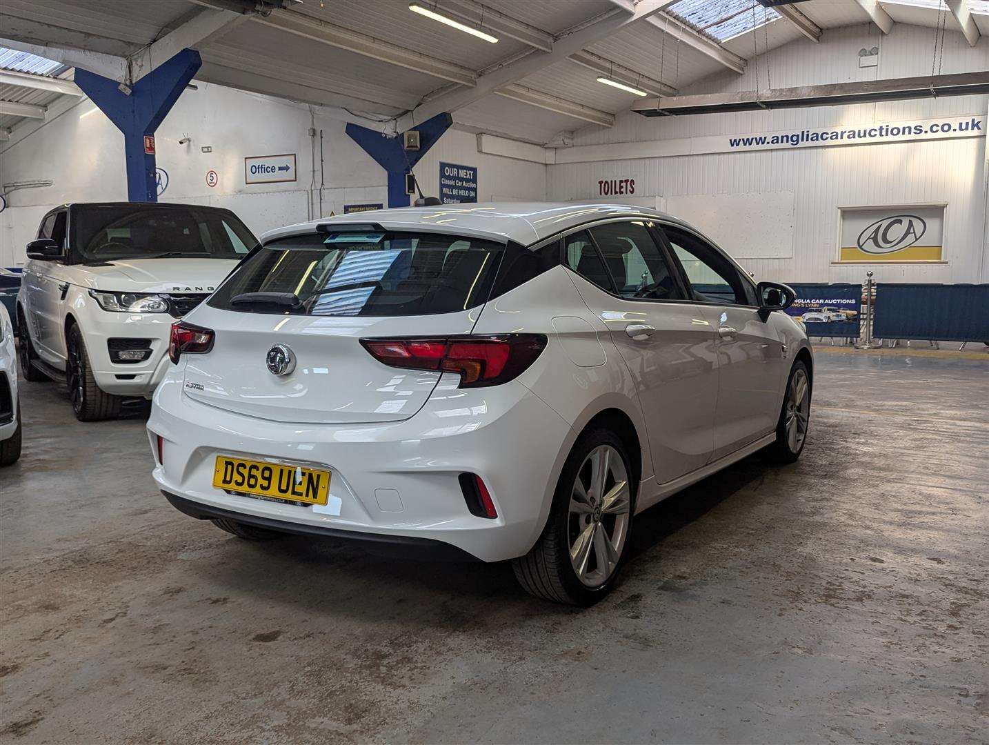 <p>2019 VAUXHALL ASTRA SRI VX-LINE NAV TUR</p>