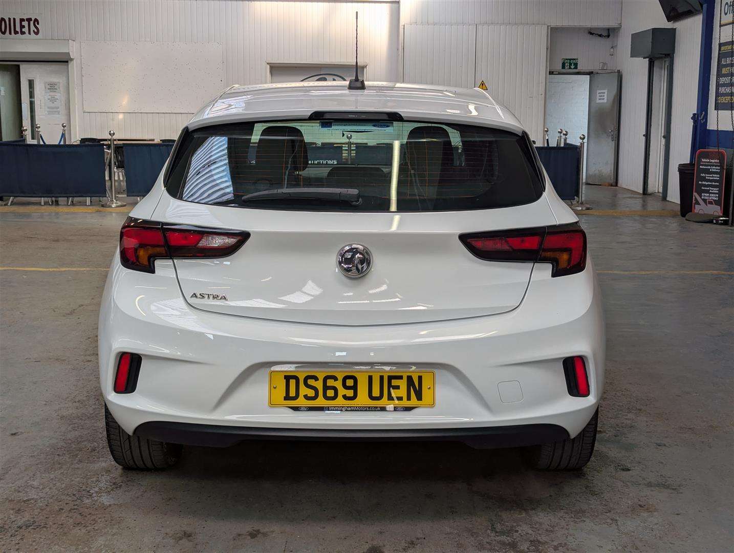 <p>2019 VAUXHALL ASTRA SRI VX-LINE NAV TUR</p>