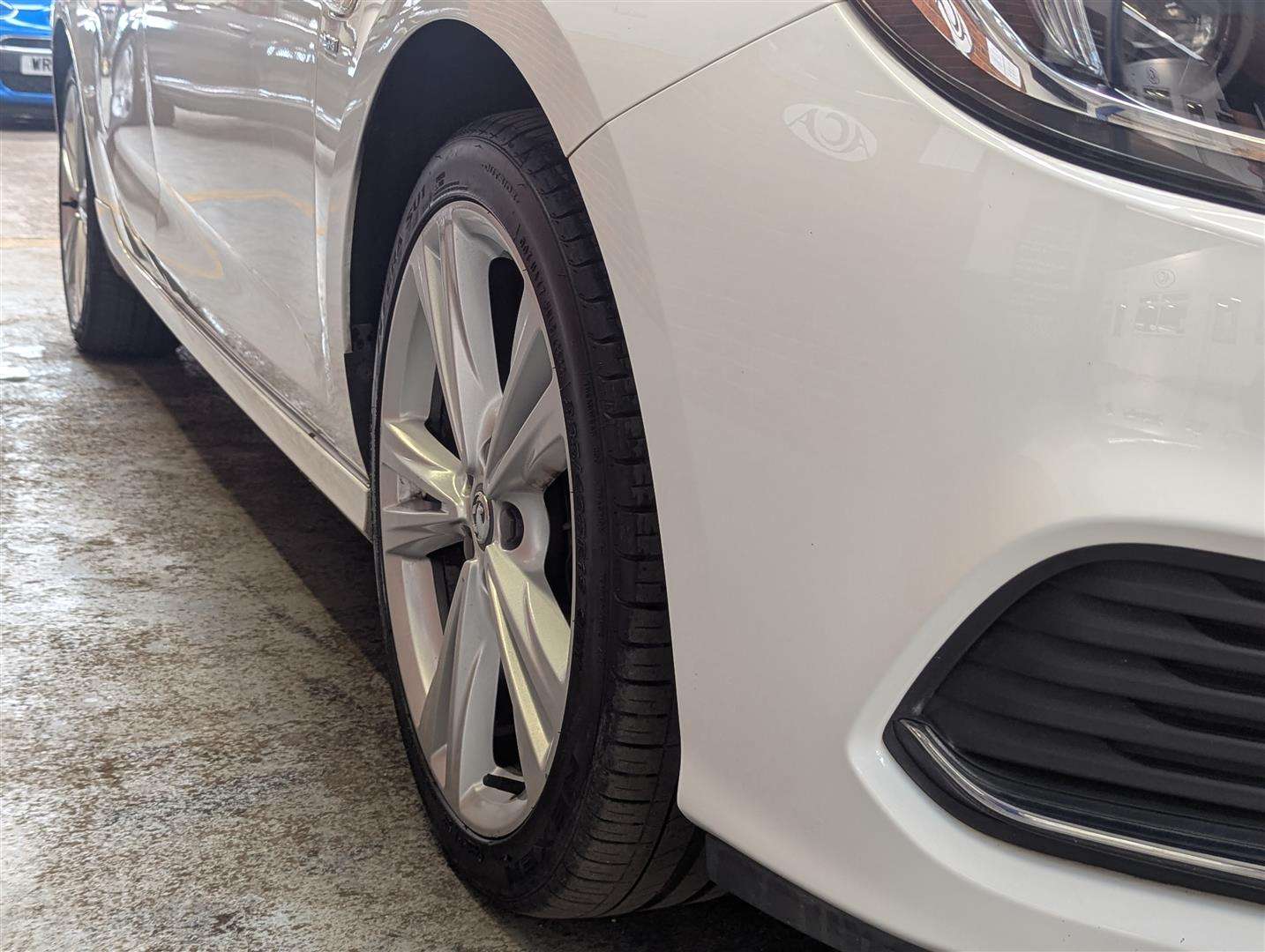 <p>2019 VAUXHALL ASTRA SRI VX-LINE NAV TUR</p>