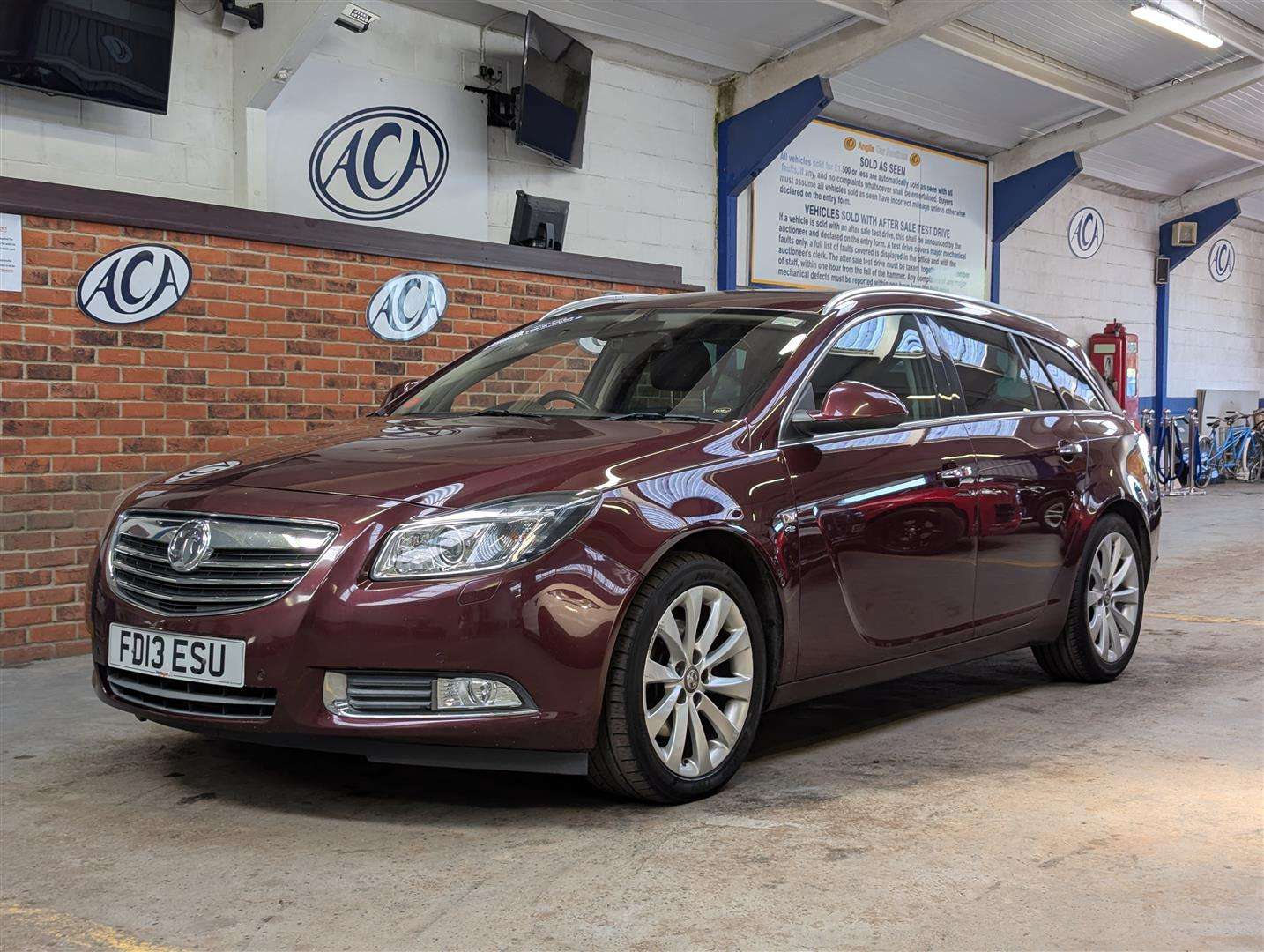 <p>2013 VAUXHALL INSIGNIA ELITE NAV CDTI E</p>