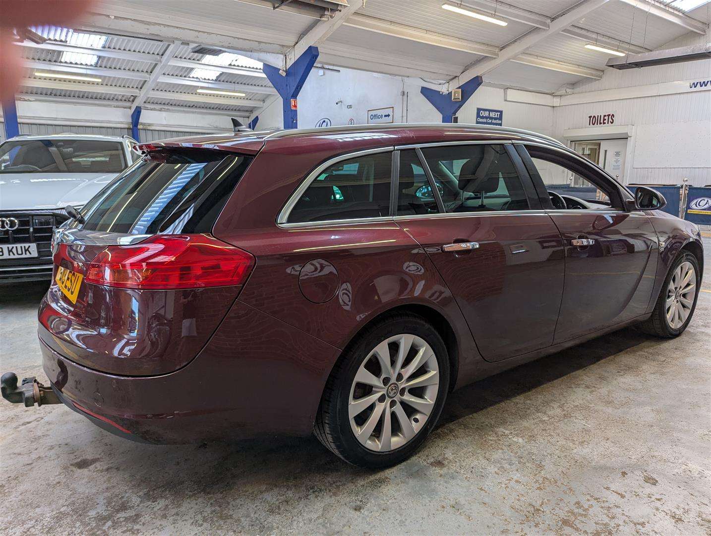 <p>2013 VAUXHALL INSIGNIA ELITE NAV CDTI E</p>