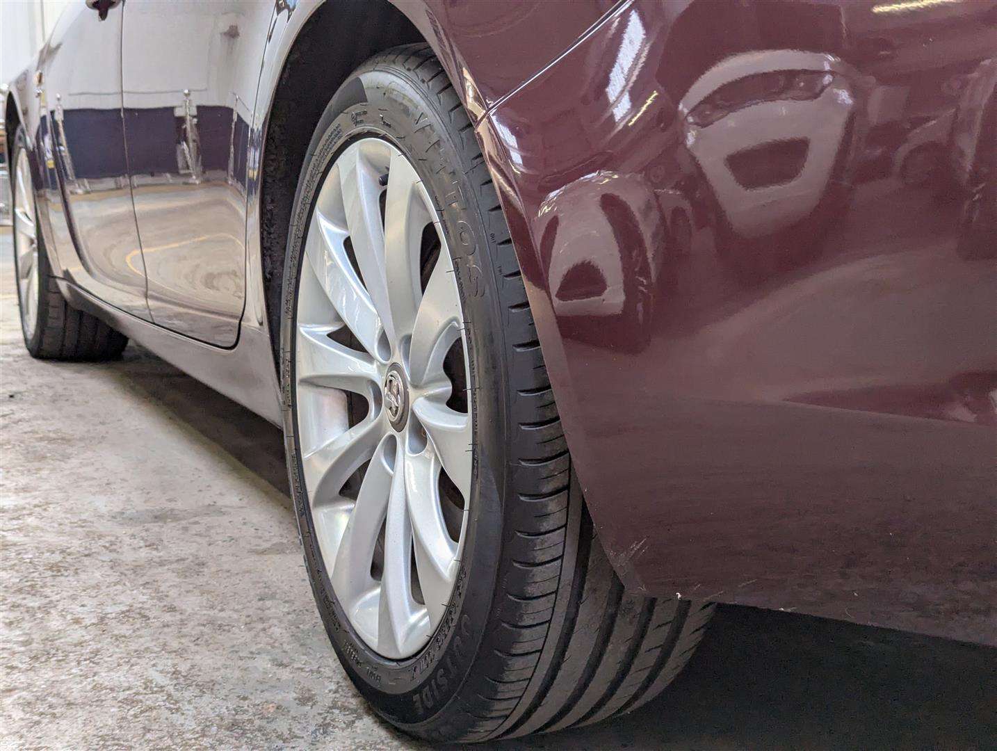 <p>2013 VAUXHALL INSIGNIA ELITE NAV CDTI E</p>