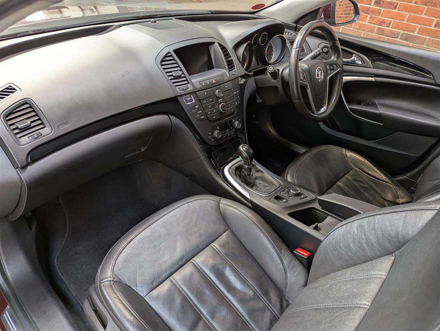 <p>2013 VAUXHALL INSIGNIA ELITE NAV CDTI E</p>