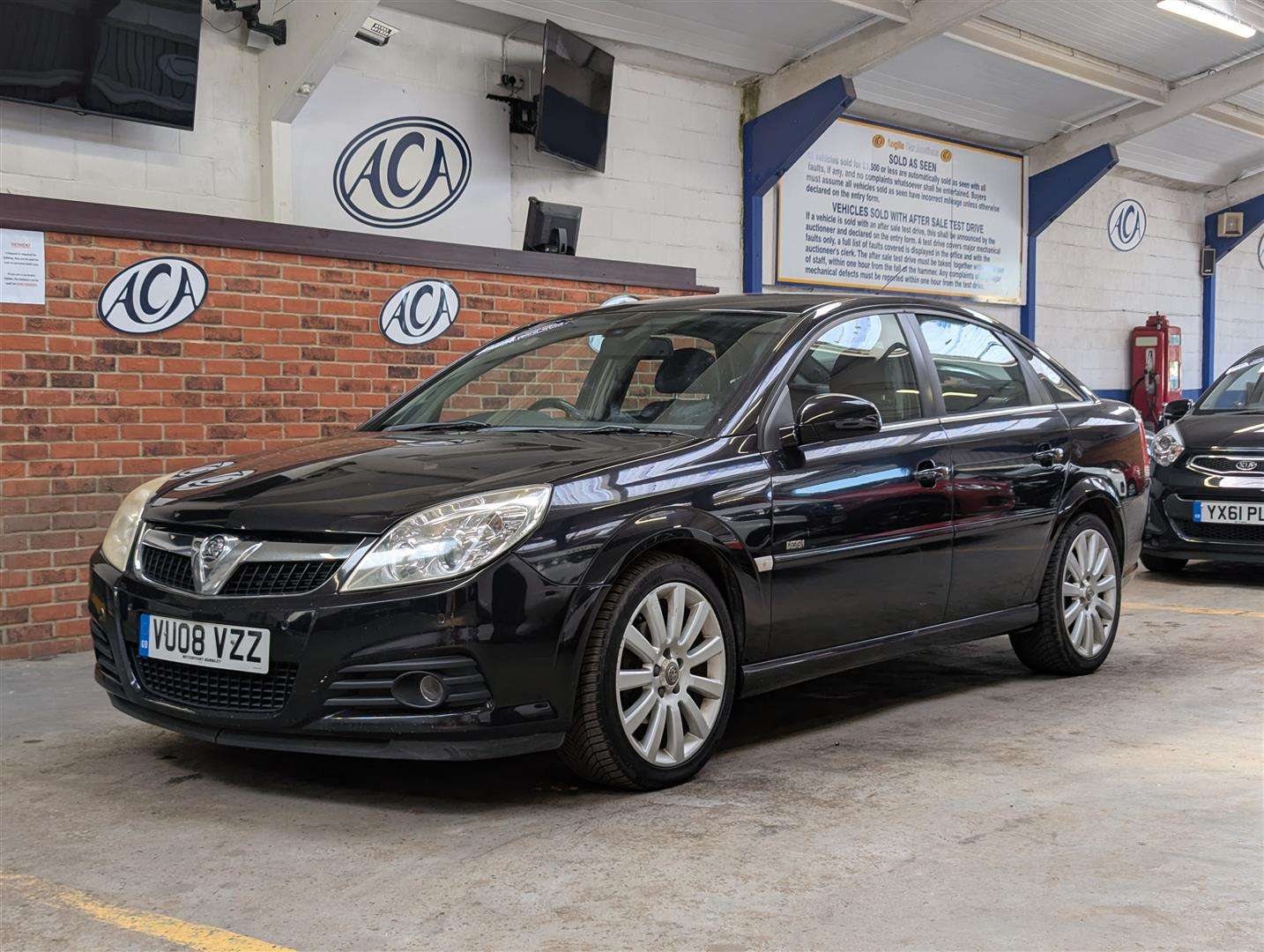 <p>2008 VAUXHALL VECTRA DESIGN CDTI 150</p>