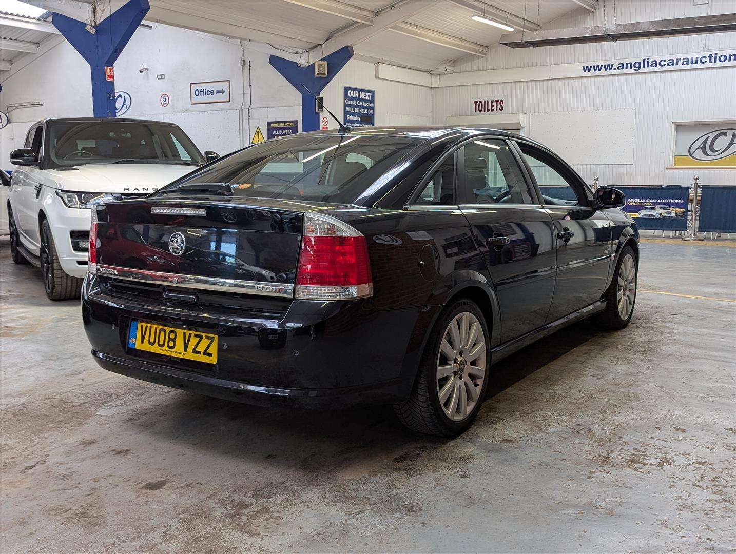 <p>2008 VAUXHALL VECTRA DESIGN CDTI 150</p>